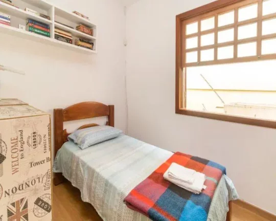 Imagem SOBRADO BUTANTÃ , COM PISCINA , 4 DORM , 3 VAGA DE CARRO ;