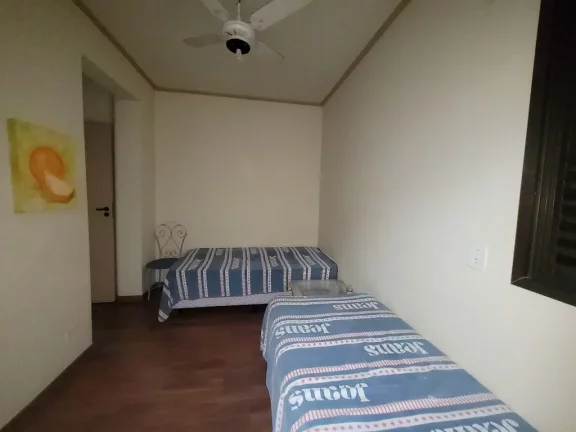 Imagem PITANGUEIRAS - LOCAL NOBRE, APTO COM PISO EM EM GRANITO, EXCELENTE APTO REFORMADO E SUPER ESPAÇOSO, 120 M² ÚTEIS, 02 VAGAS DE GARAGEM, SERV. DE PRAIA
