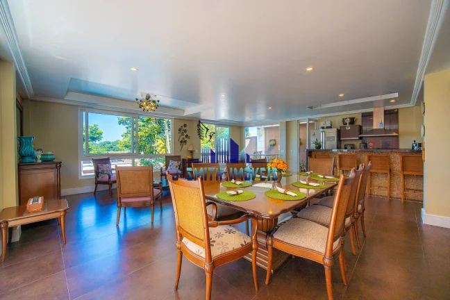 Imagem CASA COM CLASSE EM ESTILO, INTEGRADA COM ÓTIMO ACABAMENTO, NA GRANJA VIANA