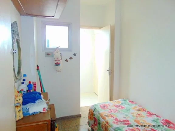 Imagem Pitangueiras - Uma quadra do mar - 135 m² úteis - Garagem.