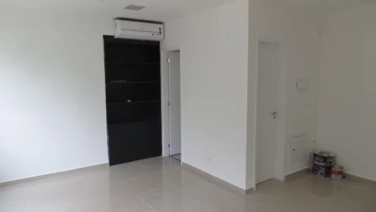 Imagem Conjunto Comercial na 9 de Julho