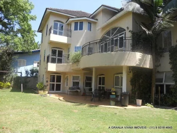 Imagem Casa com 6 dormitórios à venda, 640 m² por R$ 2.000.000,00 - Granja Viana - Jandira/SP