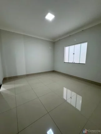 Imagem Casa à Venda no Bairro Planalto em Patos de Minas – 3 Quartos, Suíte com Hidro e Área Gourmet