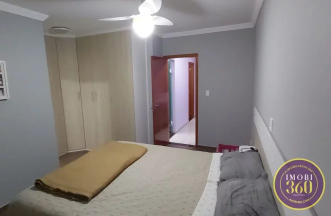 Imagem Lindo espaçoso sobrado
