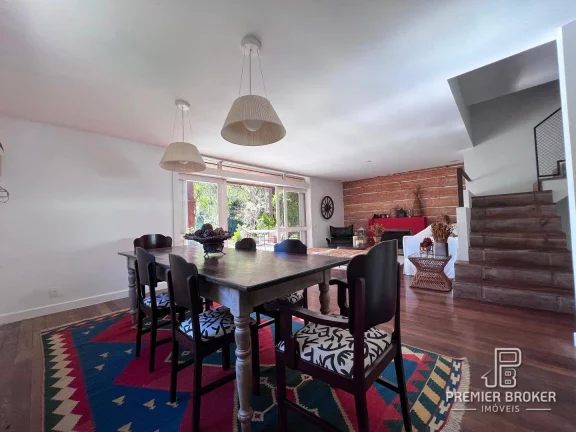 Imagem Casa à venda, 371 m² por R$ 2.800.000,00 - Comary - Teresópolis/RJ