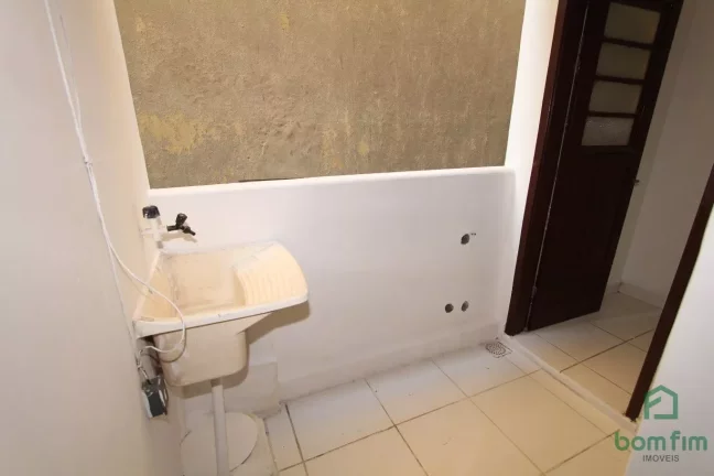 Imagem Apto de 2 Dorm. para aluguel no bairro Cidade Baixa, Porto Alegre/RS - AP2736