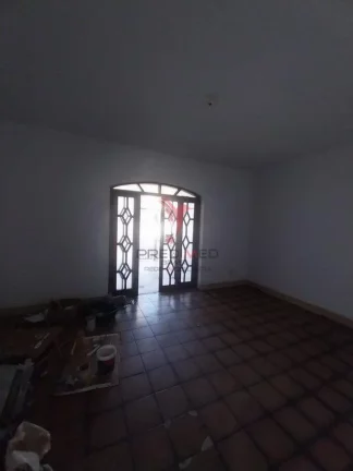 Imagem Casa de 3 Quartos, 2 Suites, churrasqueira, no Bairro Jardim Rony, Guaratinguetá