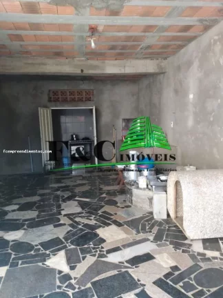 Imagem Casa para Venda em Araras, Nova Cascata, 5 dormitórios, 2 suítes, 2 banheiros, 5 vagas