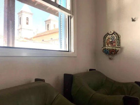 Imagem Linda casa às venda ou locação no centro de Iguape/SP