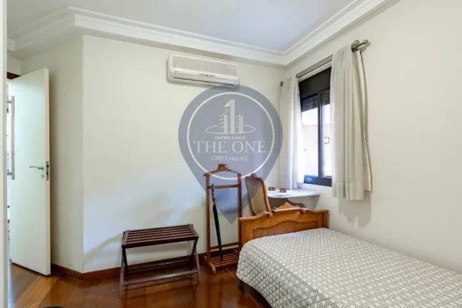 Imagem Apartamento à venda em Indianópolis, São Paulo-SP 3 quartos, 1 suíte, 2 salas, 4 banheiros, 2 vagas de garagem 120m² de área