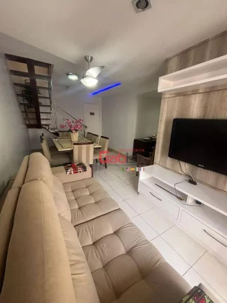 Imagem Cobertura mobiliada com 3 dormitórios à venda, 220 m² por R$ 990.000 - Braga - Cabo Frio/RJ