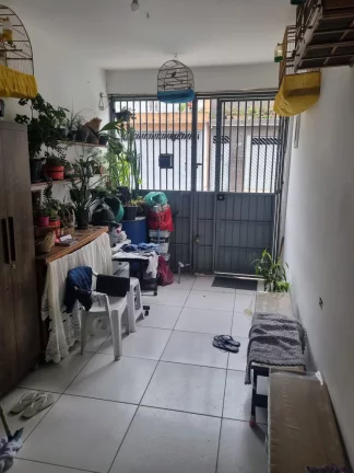 Imagem VENDO CASA NO BAIRRO JARDIM PEDREIRA!