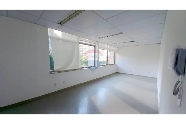 Imagem Sala Comercial 28,59 sem vaga no Itaim Bibi