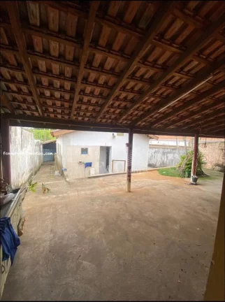 Imagem Casa para Venda em Limeira, Jardim Ipiranga, 3 dormitórios, 2 banheiros, 3 vagas