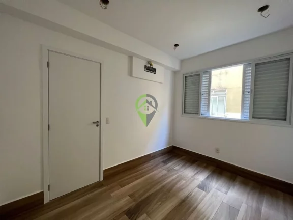 Imagem Casa em Condomínio à venda com 3 dormitórios, sendo 2 suítes, no Gonzaga de Santos/SP