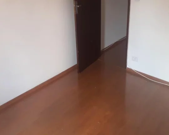 Imagem sobrado com quartos e 1 vaga FL26