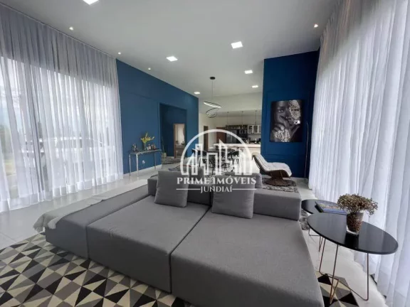 Imagem Casa com 3 dormitórios à venda, 275 m² por R$ 2.590.000,00 - Caxambu - Jundiaí/SP