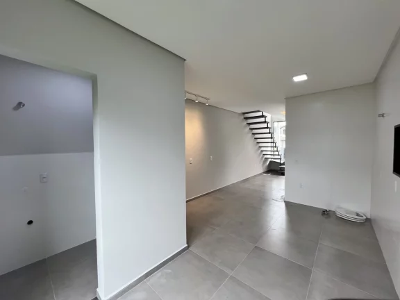 Imagem Casa / Sobrado para Venda em Florianópolis / SC no bairro São João do Rio Vermelho