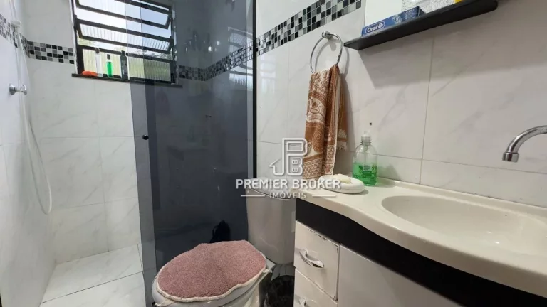Imagem Casa à venda, 110 m² por R$ 460.000,00 - Pessegueiros - Teresópolis/RJ