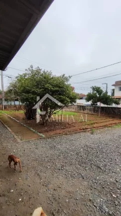 Imagem Casa Averbada com Amplo Terreno de Esquina com 574,03 m²