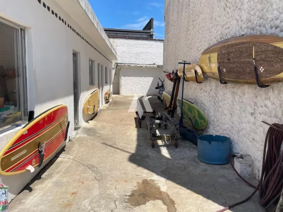 Imagem Casa em condomínio á venda em São Vicente