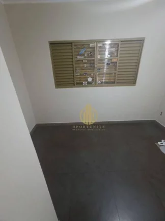 Imagem Casa com 3 dormitórios com 1 suíte à venda, 174 m² por R$ 330.000 - Vila Albertina - Ribeirão Preto/SP