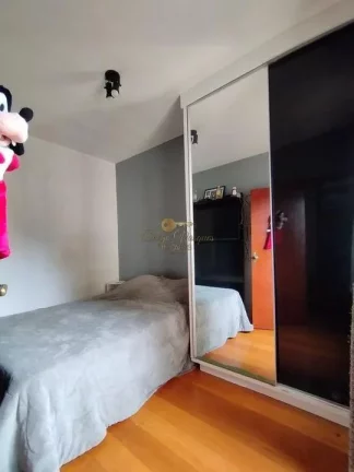 Imagem Casa em Condomínio para Venda em Teresópolis / RJ no bairro Araras