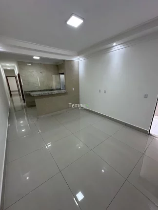 Imagem Oportunidade! Casa 3 Quartos com Suíte no Residencial Buriti – Senador Canedo/GO
