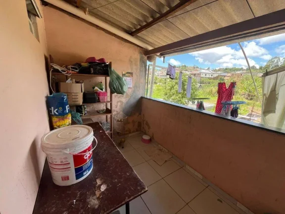 Imagem Duas Casas à venda no mesmo terreno em Pinheiro Grosso