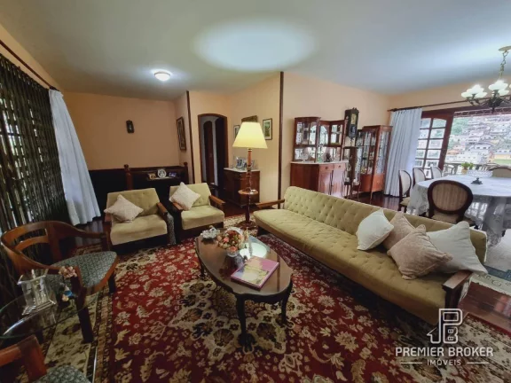 Imagem Casa à venda, 700 m² por R$ 1.690.000,00 - Tijuca - Teresópolis/RJ