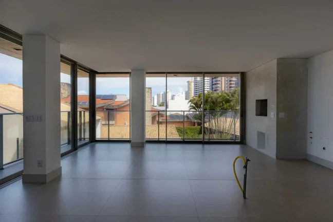 Imagem Apartamento com varanda gourmet e vista para o mar! 4 suítes em Balneário Piçarras