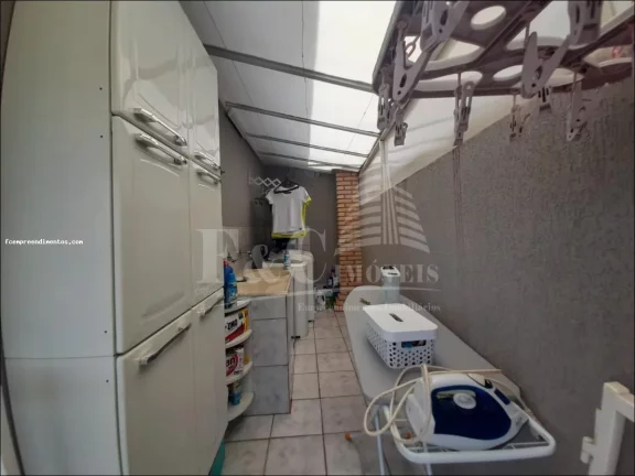 Imagem Casa para Venda em Limeira, Jardim Planalto, 2 dormitórios, 1 suíte, 2 banheiros, 5 vagas