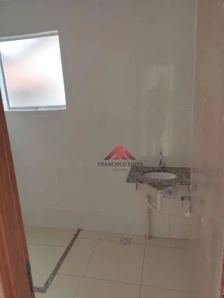 Imagem Casa com 2 dormitórios à venda, 45 m² por R$ 200.000,00 - Três Pontes - Itaboraí/RJ