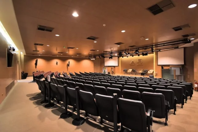Imagem Prédio para alugar, 4504 m² por R$ 131.547,72/mês - Luz - São Paulo/SP