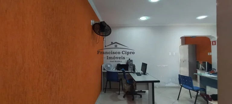 Imagem Casa à venda no bairro Centro - Guaratinguetá/SP