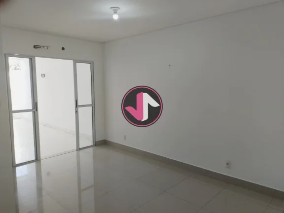 Imagem Casa dos Sonhos à Venda em Cuiabá  Condomínio Malibu Residence Encante-se com esta casa moderna...
