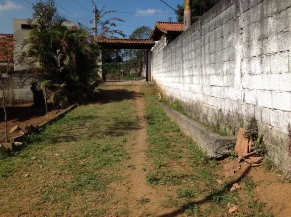 Imagem Chácara com 2 dormitórios à venda, 3920 m² por R$ 1.500.000,00 - Chácaras Reunidas Guaio - Suzano/SP