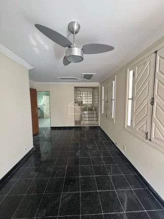 Imagem Casa Triplex à Venda | 4 Quartos | Parque Residencial Laranjeiras - Serra/ES