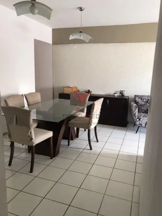 Imagem Apartamento em Manaíra . Com varanda e vista parcial do mar. Dependência