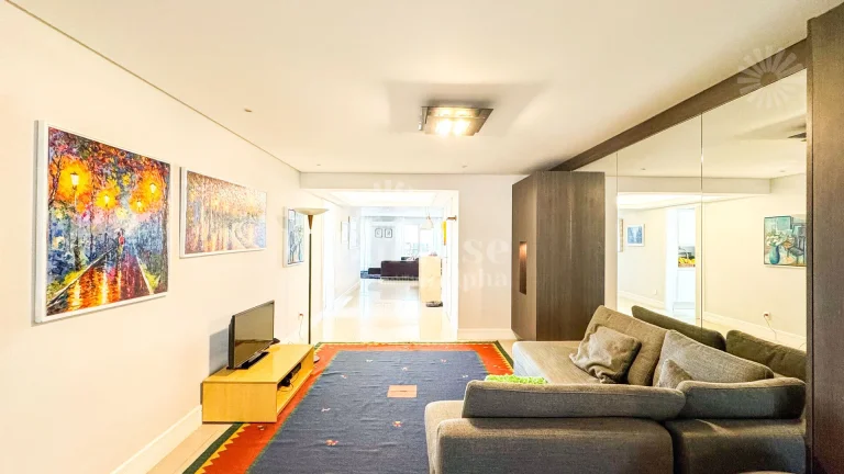 Imagem Apartamento à Venda com 5 quartos e 6 vagas - 330 m² por R$5.500.000 | Alphaville Centro Barueri/SP