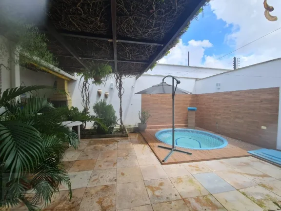 Imagem Casa em Condomínio para Venda em Teresina, Piçarreira, 4 dormitórios, 4 suítes, 5 banheiros, 2 vagas