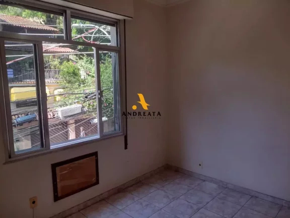 Imagem Gloria - Rua Santo Amaro - Vendo ótimo apto 2 quartos , boa cozinha - localiação privilegiada - R$390.000,00 - Agende uma visita!