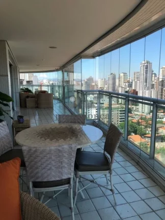 Imagem Cobertura Duplex no Pacaembu com 3 suítes e 6 vagas, 848m²