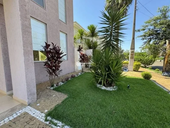 Imagem Sobrado com 3 dormitórios à venda, 225 m² por R$ 1.180.000,00 - Campestre - Piracicaba/SP