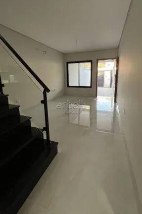 Imagem Sobrado com 145 M², 3 suítes sendo 2 com sacada privativa, ampla sala iluminada, cozinha espaçosa...