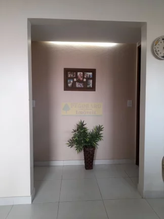 Imagem Casa Moderna com Edícula a Venda na Martim de Sá