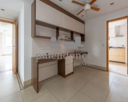 Imagem Apartamento à venda Rua Monte Alegre com 3 suítes e 4 vagas, 231m²