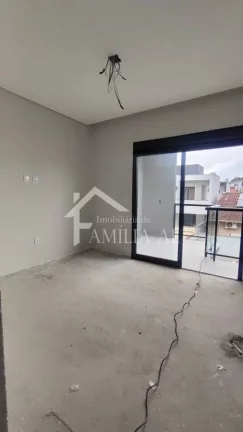 Imagem Geminado Alto Padrão com Piscina no bairro Glória