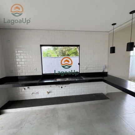 Imagem Casa com 3 dormitórios à venda, 170 m² por R$ 1.050.000,00 - Shalimar - Lagoa Santa/MG