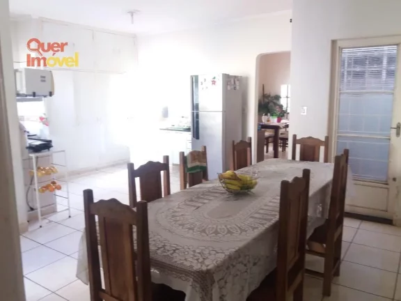 Imagem Imperdível: Casa à venda em Ribeirão Preto-SP, Vila Tibério. 3 quartos, 1 sala, 2 banheiros, garagem e 166,31m².